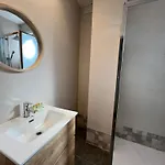 Bizi I,ii,iii Апартаменти